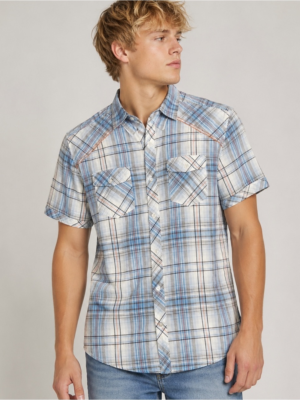 🔥 Carbon Plaid Button Down – Casual Cool 🔥